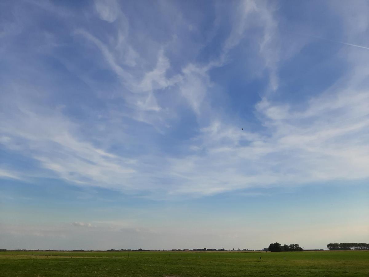 Luxury tent Glamping De Vrije Wind, Tentverhuur Houwerzijl
